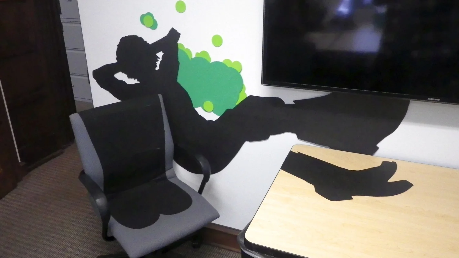 Interior/Outdoor Installation - image 4